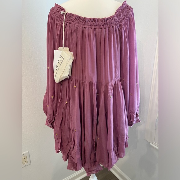 FREE PEOPLE - Bali Moon Gleam Embellished Off The Shoulder Dress in Mauve Orchid - Picture 4 of 14